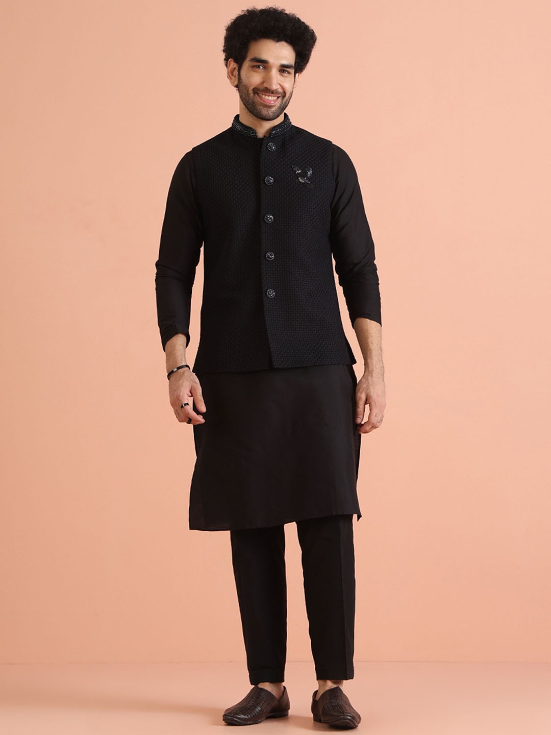 

KISAH Men Embroidered Regular Fit Thread Work Kurta Nehru Jacket Trouser Set, Black