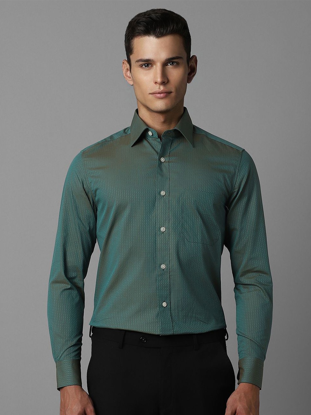 

Louis Philippe Men Spread Collar Micro Ditsy Printed Cotton Formal Shirt, Green