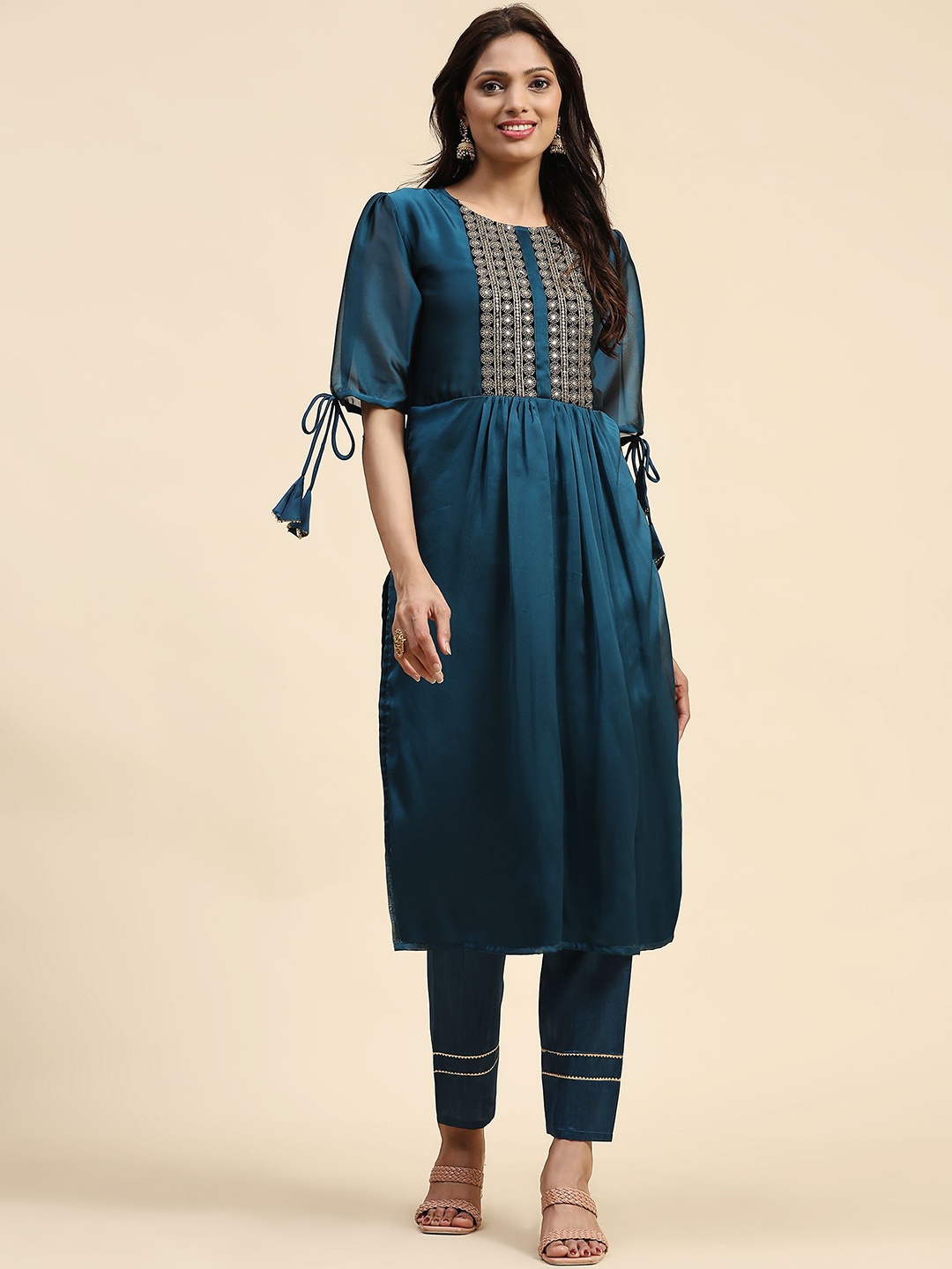 

Suha Ethnic Motifs Embroidered Pleated Straight Kurta with Trousers, Blue