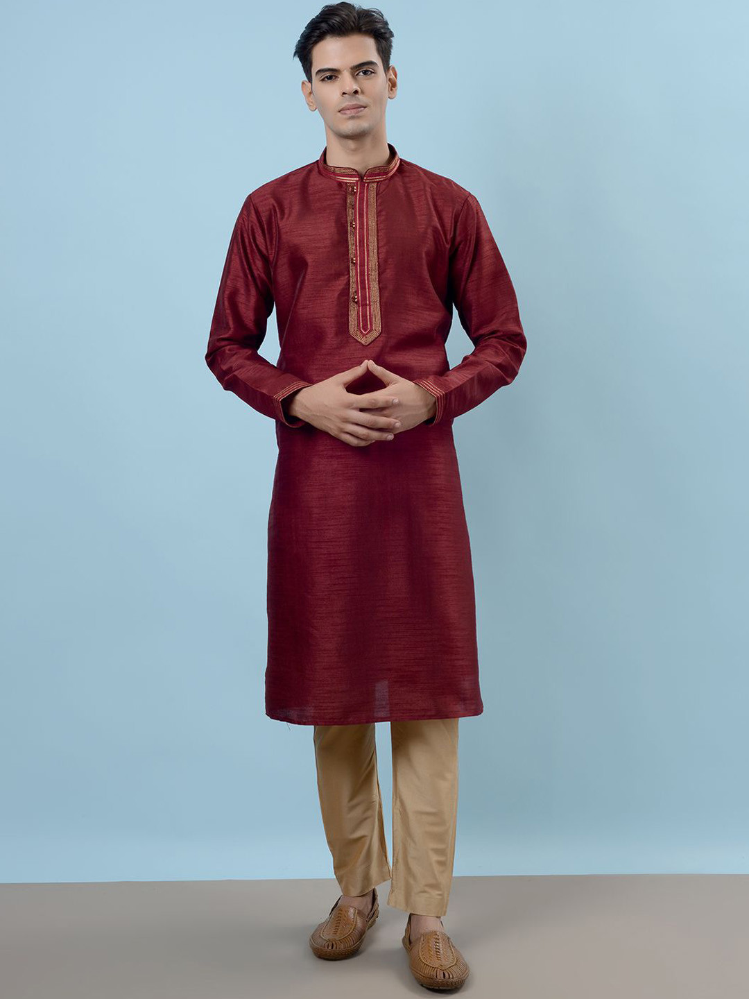

azania Woven Design Thread Work Mandarin Collar Straight Kurta with Pyjamas, Maroon