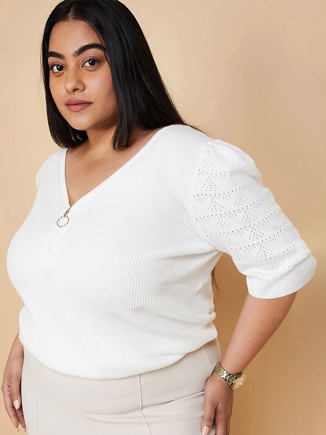

max Women Solid V-Neck Top, White