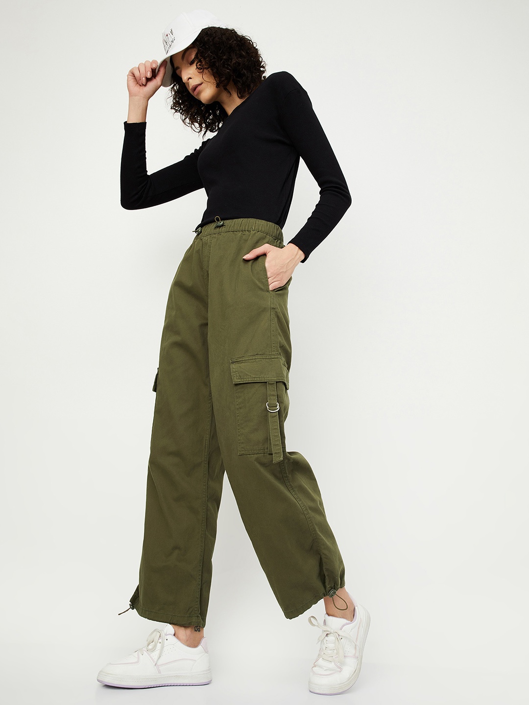 

Max Women cargo Style Jeans, Olive