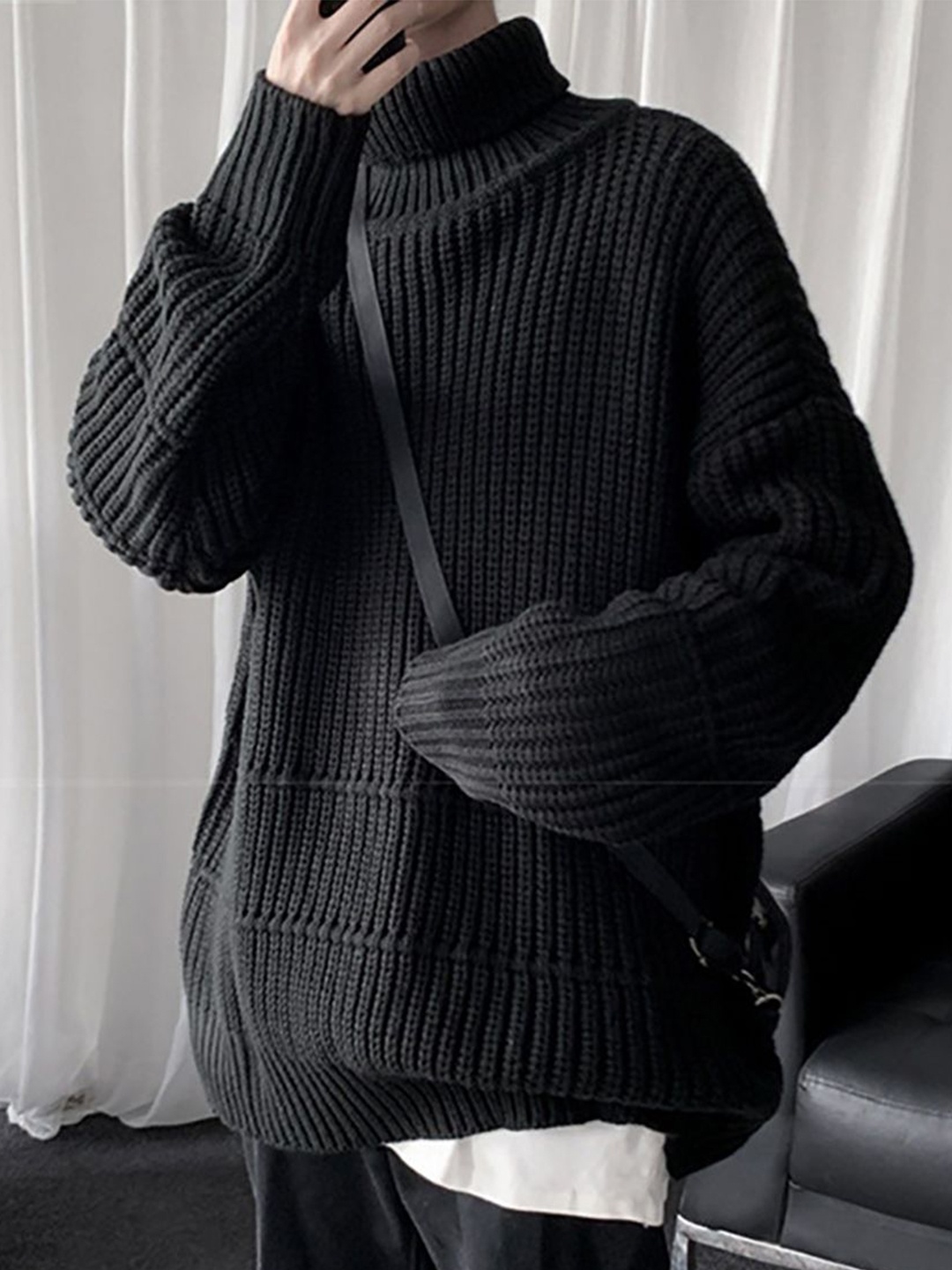

StyleCast x Revolte Men Ribbed Pullover, Black