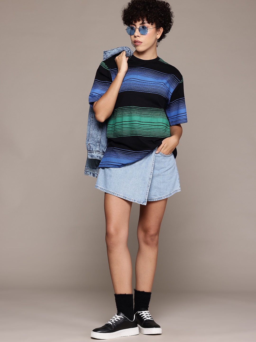 

The Roadster Lifestyle Co. Striped Oversized T-shirt, Black