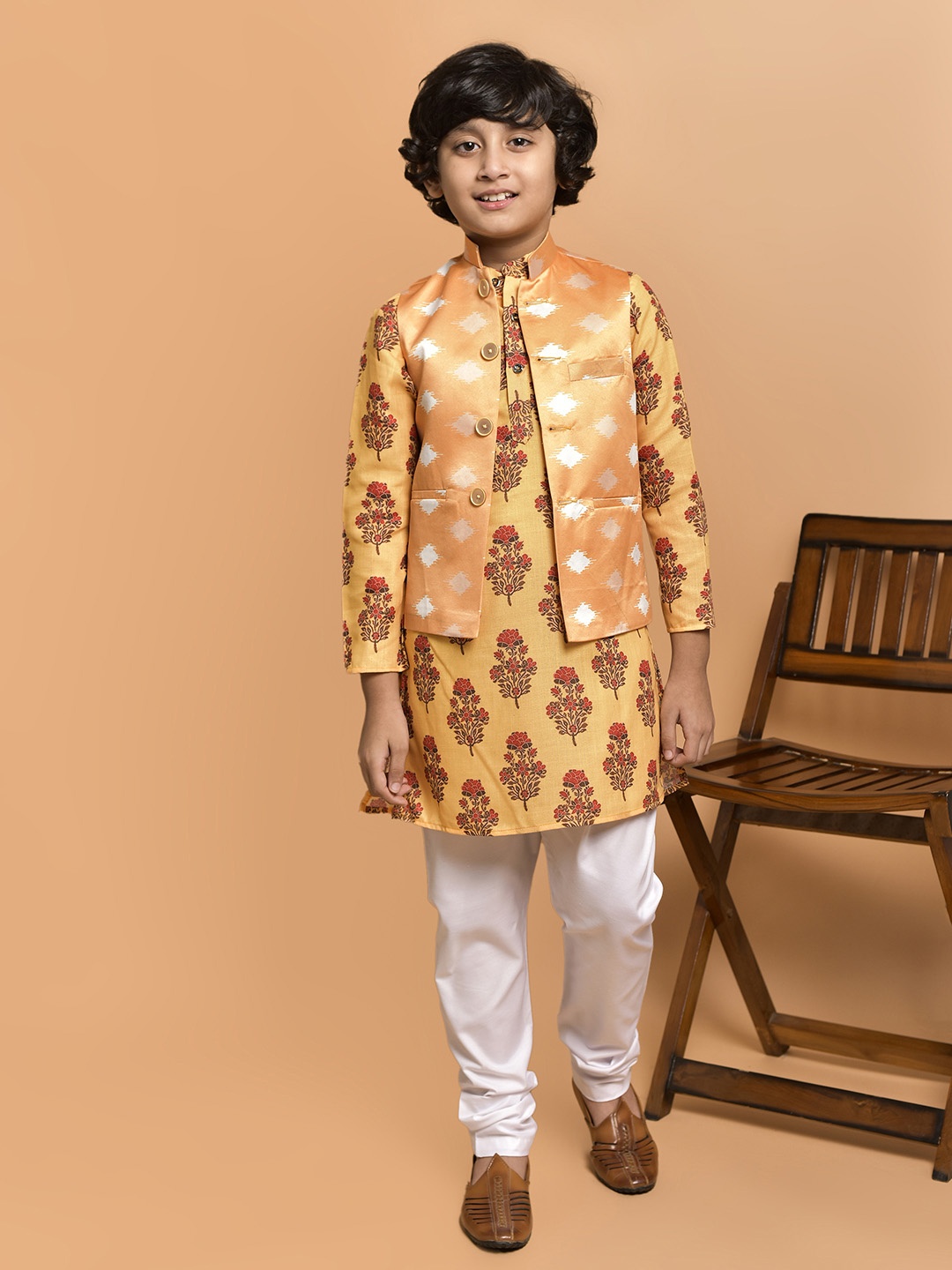 

PRINTCULTR Boys Floral Printed Mandarin Collar Straight Kurta with Churidar, Yellow