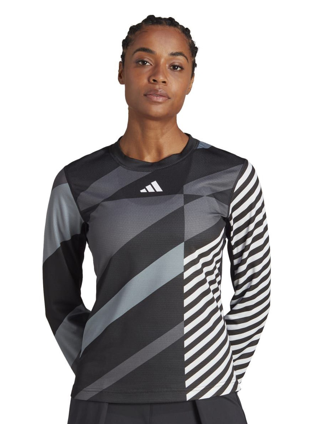 

ADIDAS Women Geometric Printed Round Neck Slim Fit T-shirt, Black