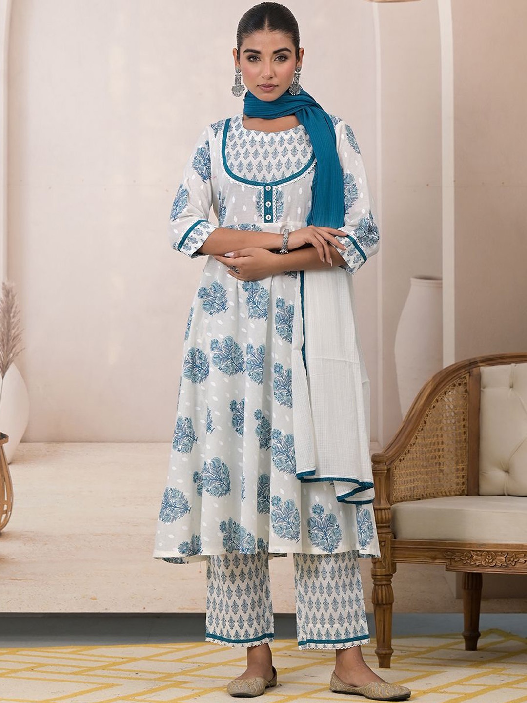 

ARAVALII Floral Printed Regular Pure Cotton Anarkali Kurta with Trousers & Dupatta, Blue