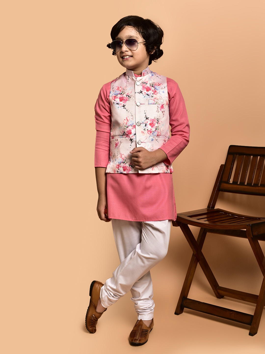 

PRINTCULTR Boys Mandarin Collar Straight Kurta with Churidar, Pink