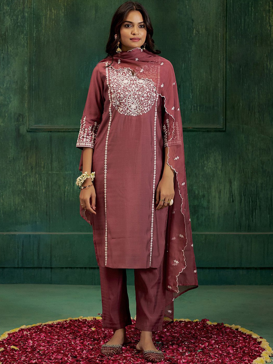 

Jaipur Kurti Resham Embroidered Kurta Set, Mauve