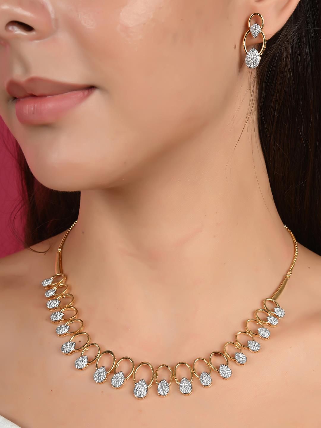 

RATNAVALI JEWELS Gold-Plated AD-Studded Jewellery Set