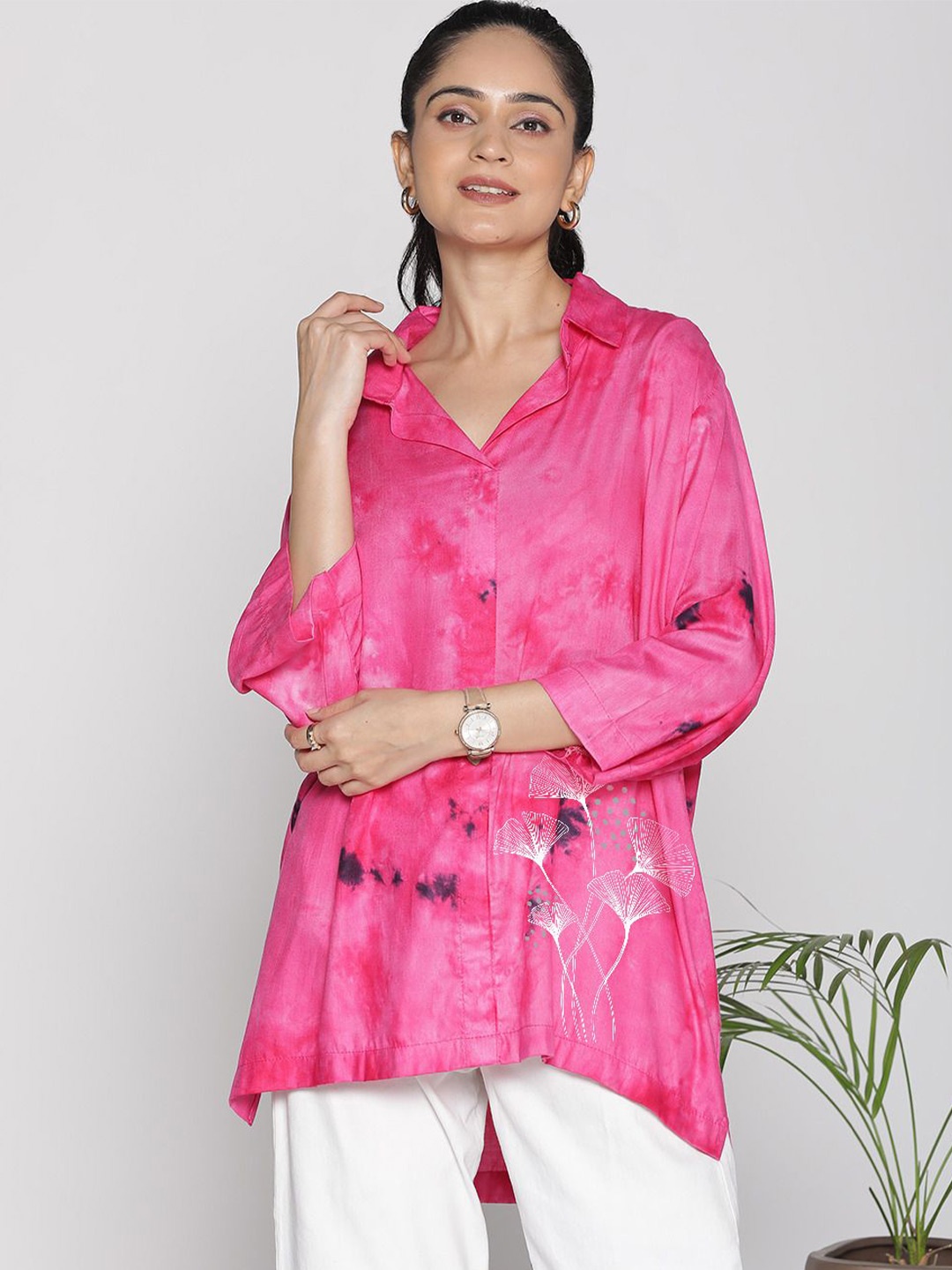 

LetsDressUp Women Tie and Dye Shirt Style Longline Top, Magenta