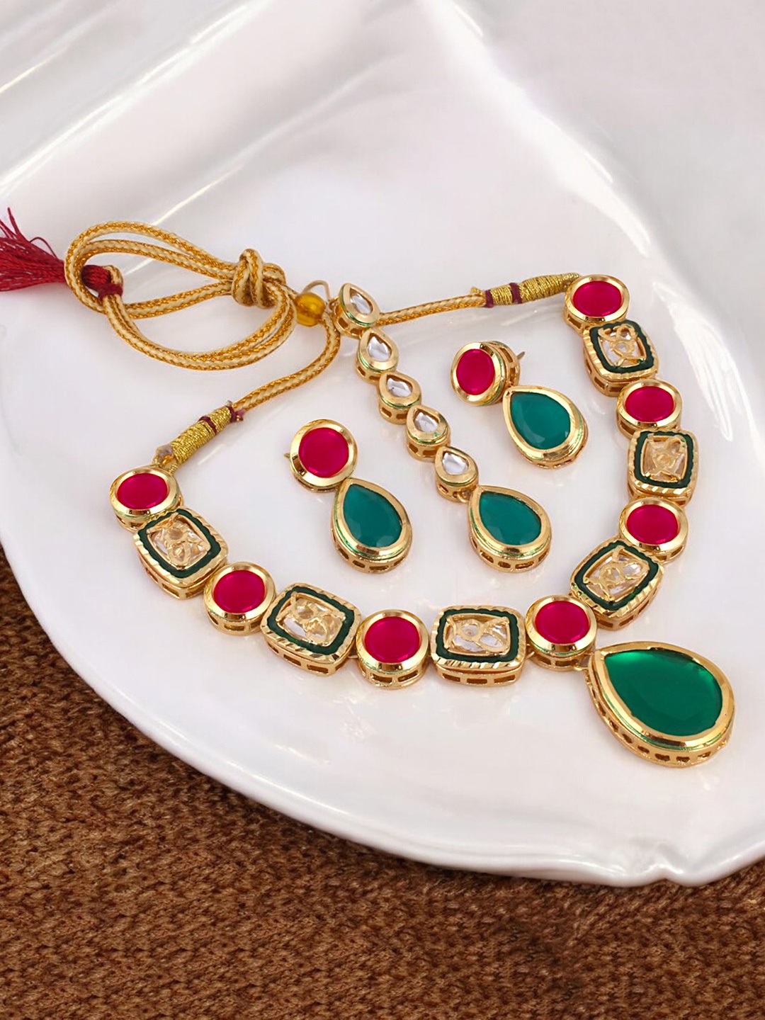 

LUCKY JEWELLERY 18K Gold-Plated Kundan-Studded Jewellery Set