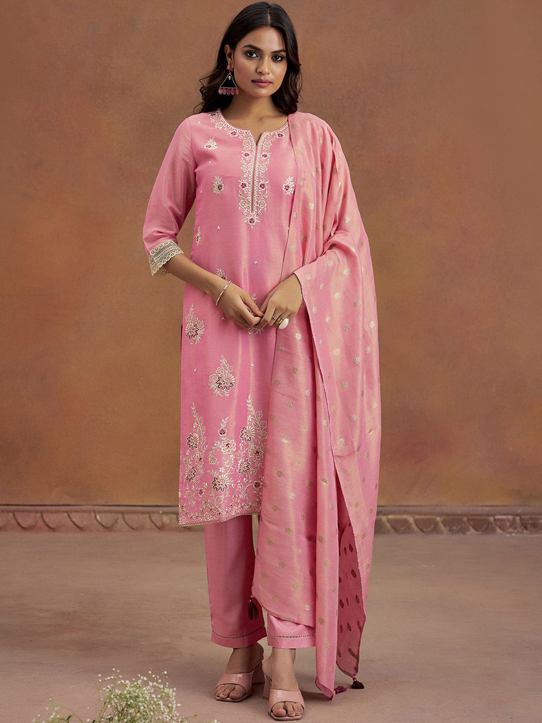 

Jaipur Kurti Floral Embroidered Thread Work Straight Kurta with Trousers & Dupatta, Pink