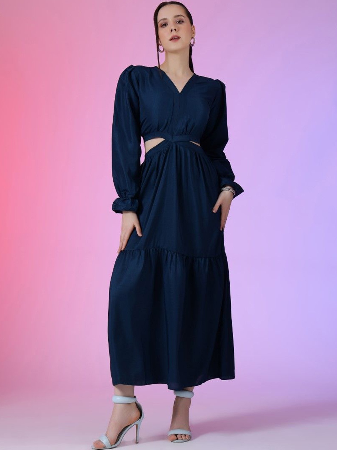 

Raiyani Enterprise Women Fit & Flare Maxi Dress, Blue