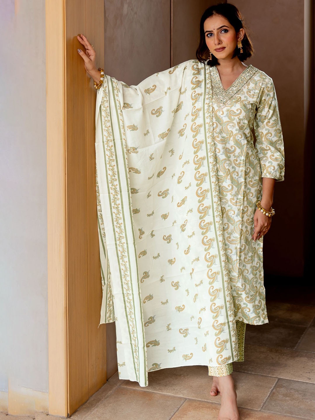 

KALINI Paisley Printed Kurta With Trousers & Dupatta, Cream