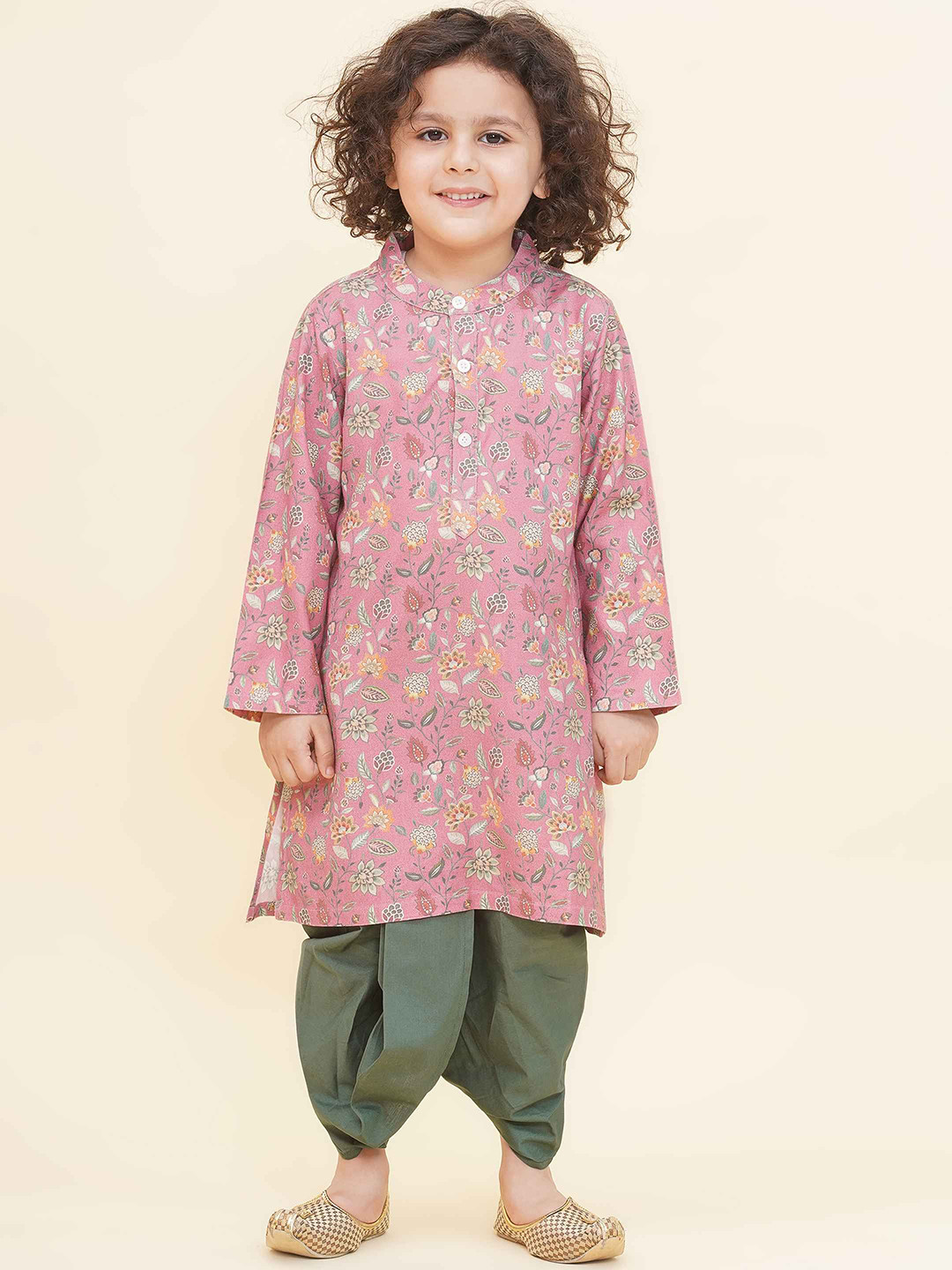 

Sethukrishna Boys Floral Printed Mandarin Collar Kurta With Dhoti Pants, Pink
