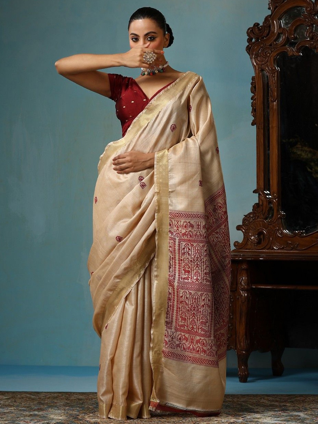 

DUSALA INDIA Ethnic Motifs Zari Saree, Beige