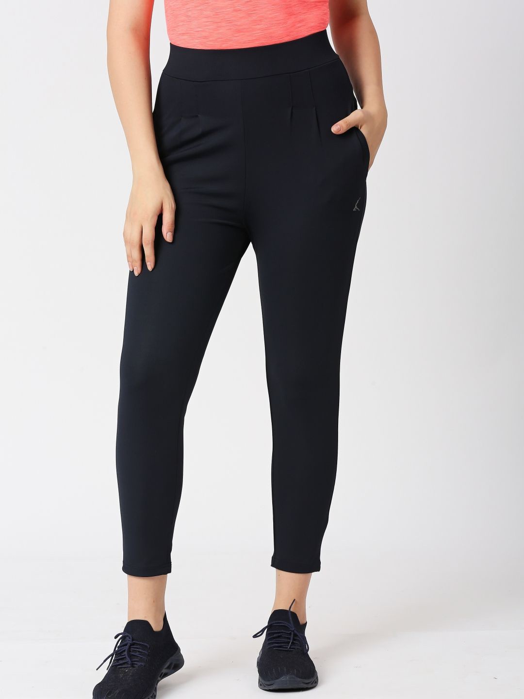

Lovable Sport Women Navy Blue Slim-Fit Mid Rise Tights