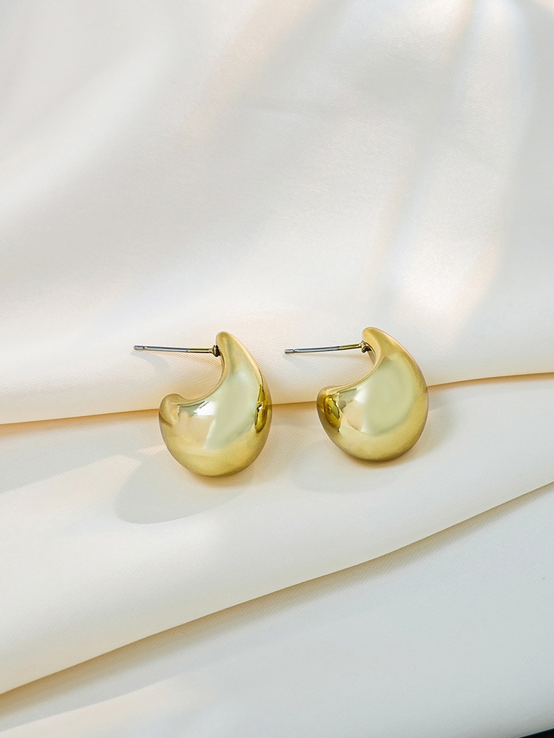 

FIMBUL Gold Plated Classic Studs