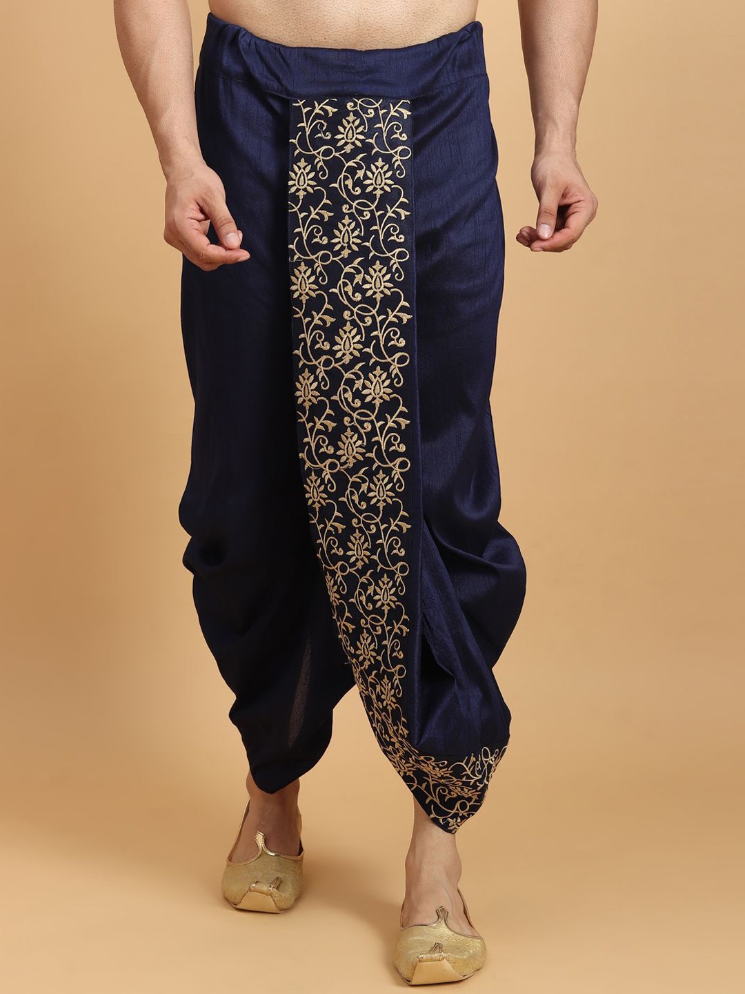 

Ethluxis Men Embroidered Ethnic Dhoti, Navy blue