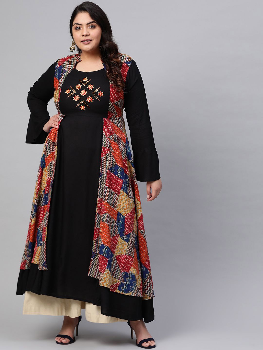 

YASH GALLERY Geometric Printed Round Neck Long Sleeves Regular Anarkali Kurta, Black