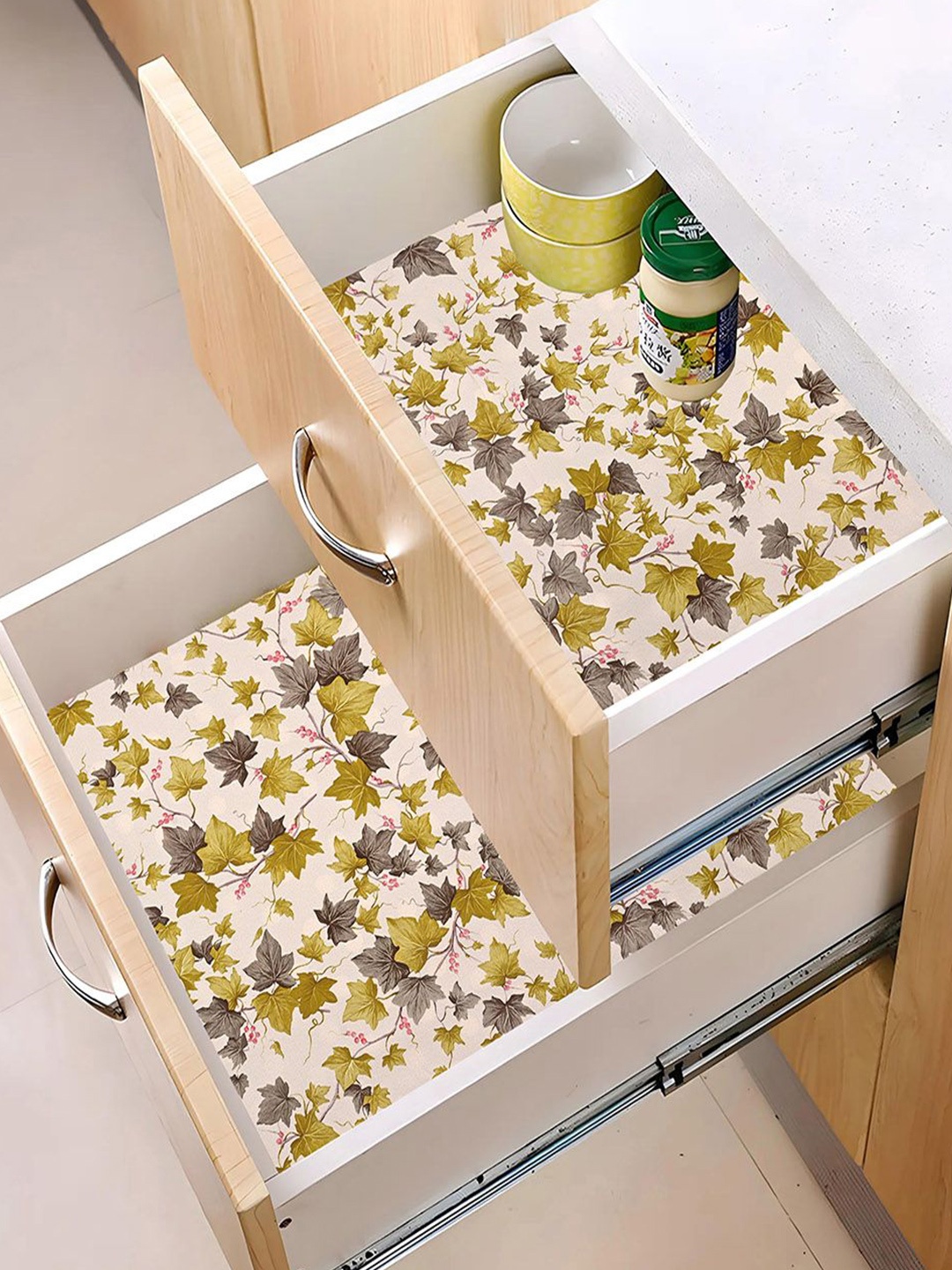 

Kuber Industries Cream & Green 3 Pieces Shelf Liner Organisers