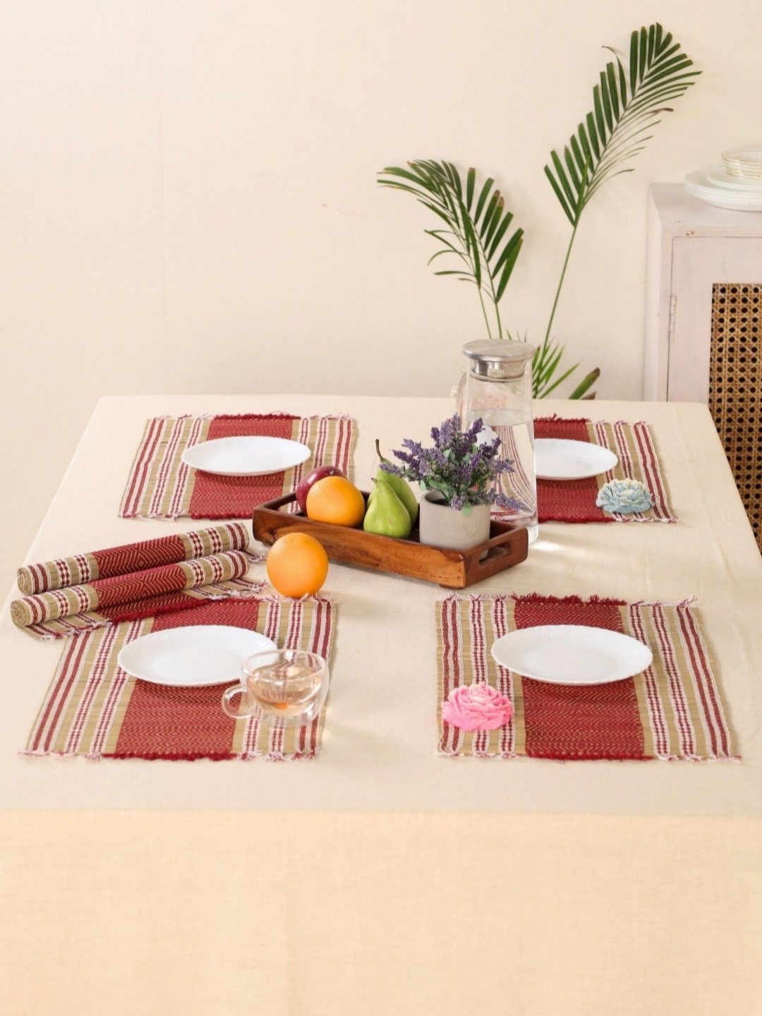 

Peepul Tree Maroon & Beige 6 Pieces Rectangular Table Placemats