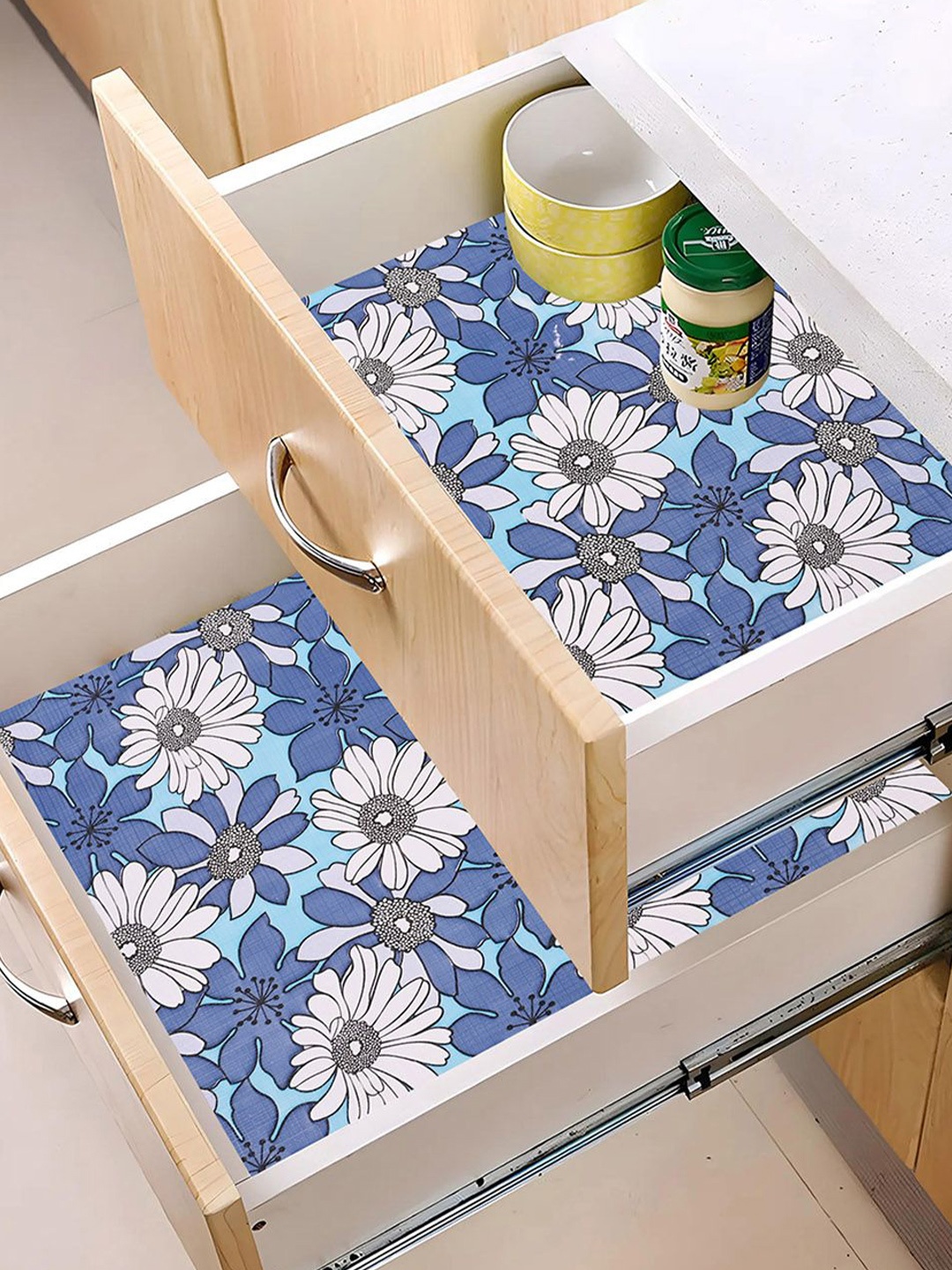 

Kuber Industries Blue & White 3 Pieces Printed Shelf Liner Organisers