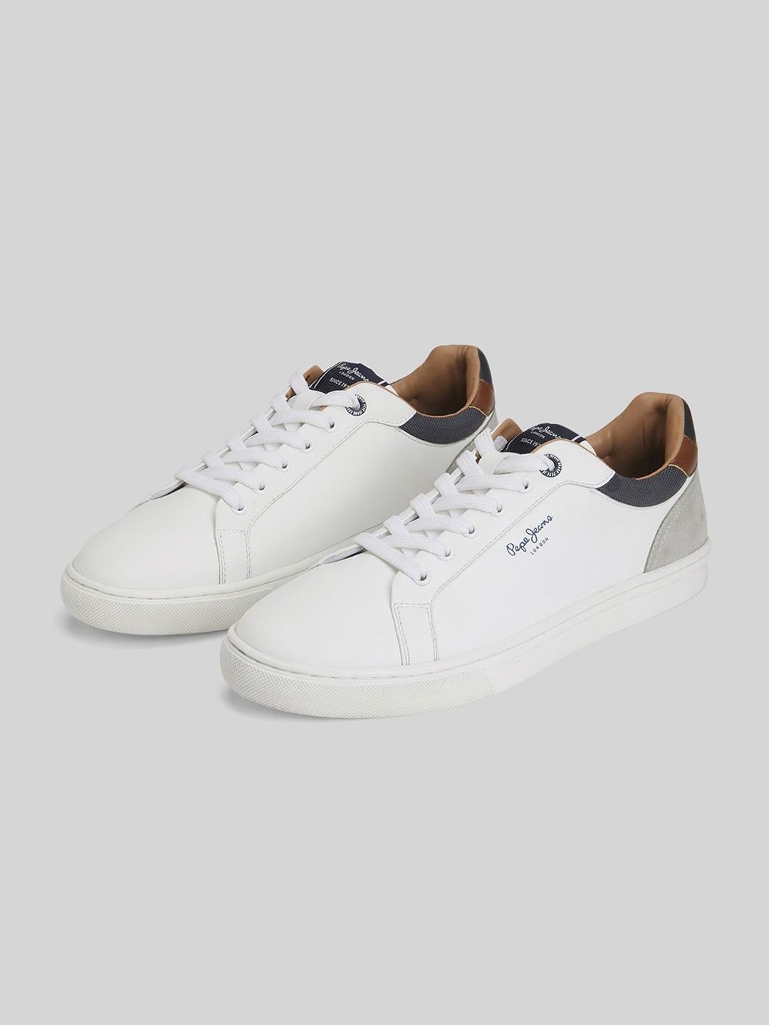 

Pepe Jeans Men PU Round Toe Sneakers, White