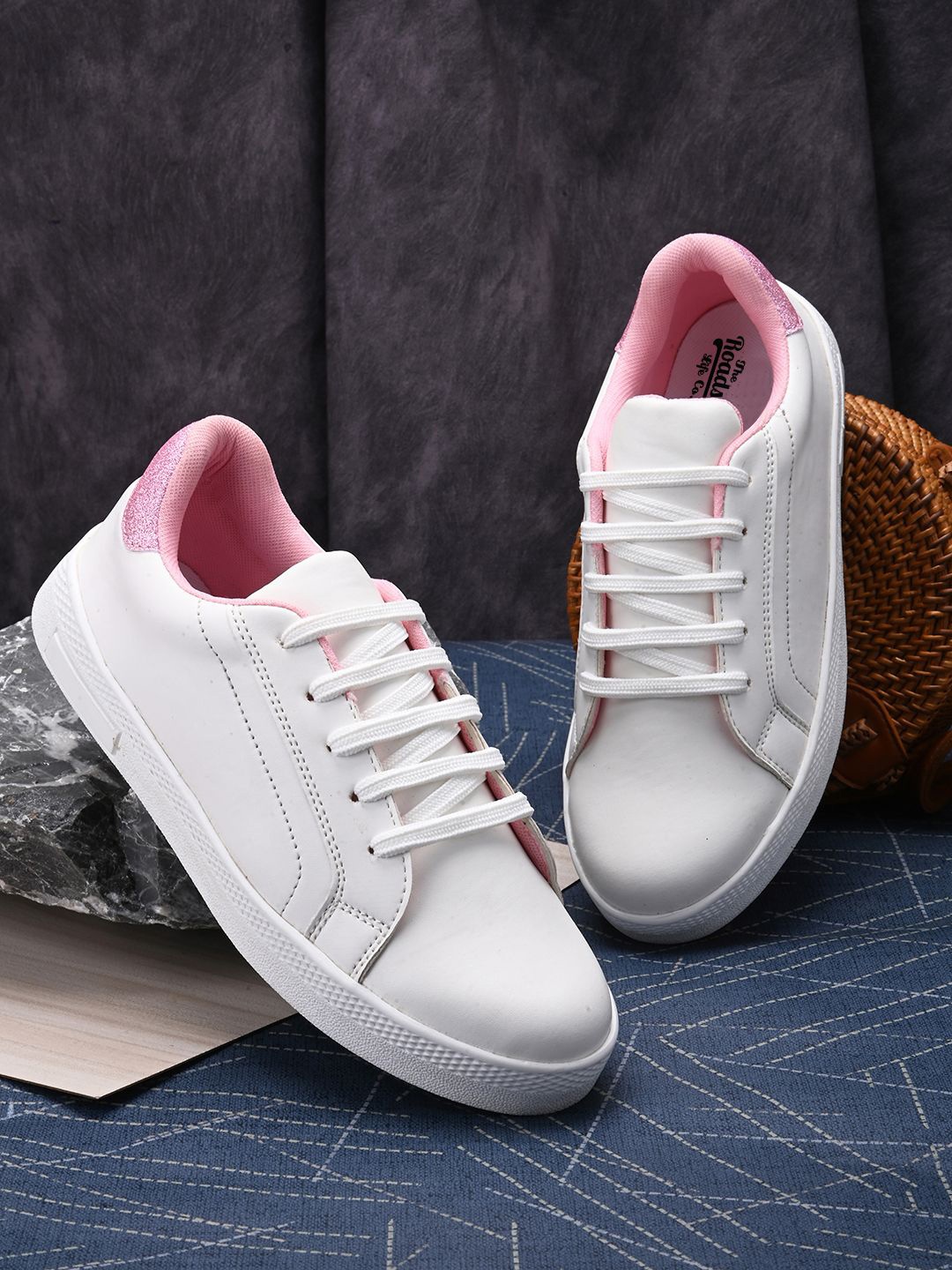 

Roadster Women Lace-Up Lightweight Sneakers, White