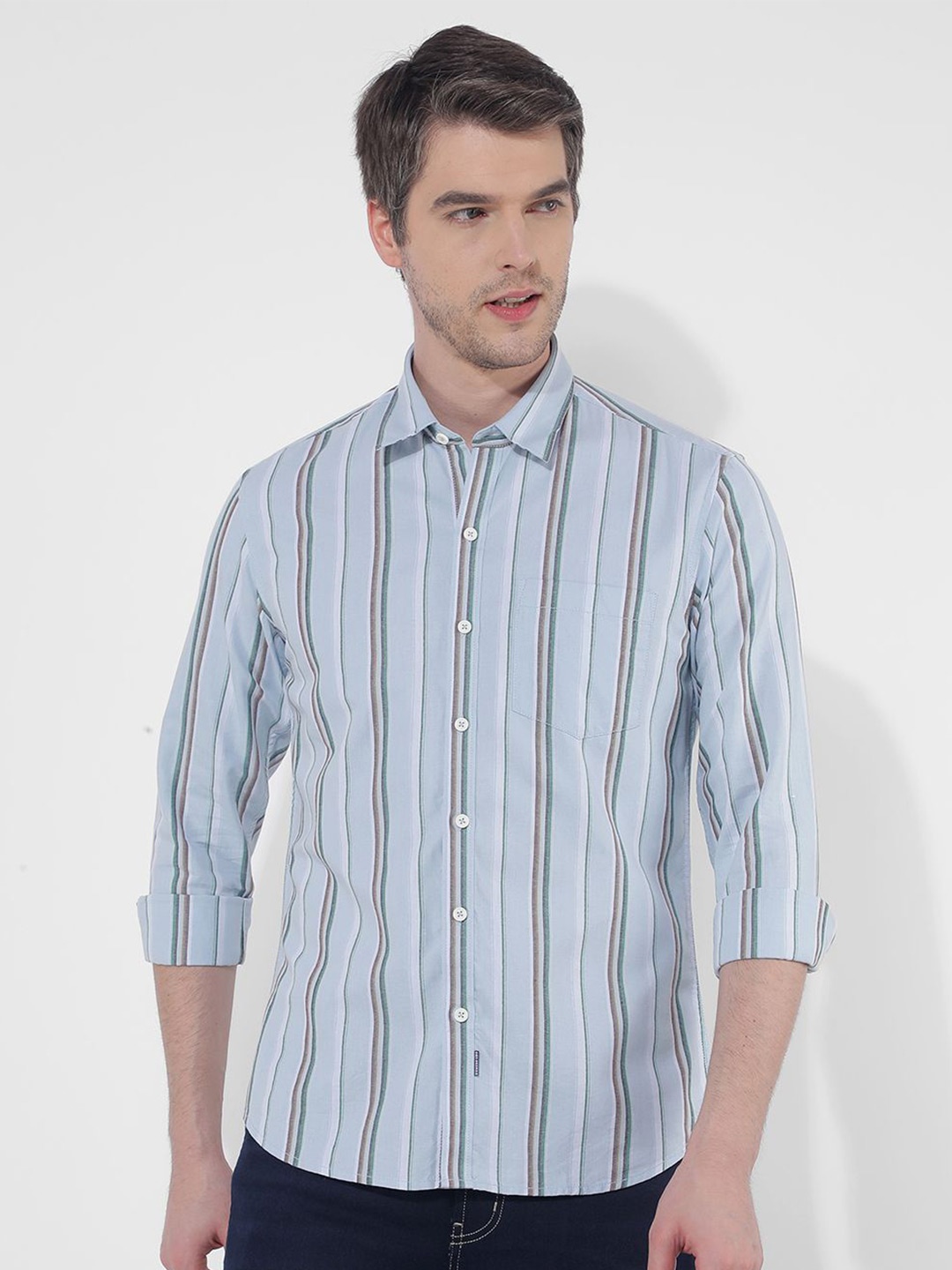 

Numero Uno Men Spread Collar Vertical Striped Cotton Slim Fit Casual Shirt, Blue
