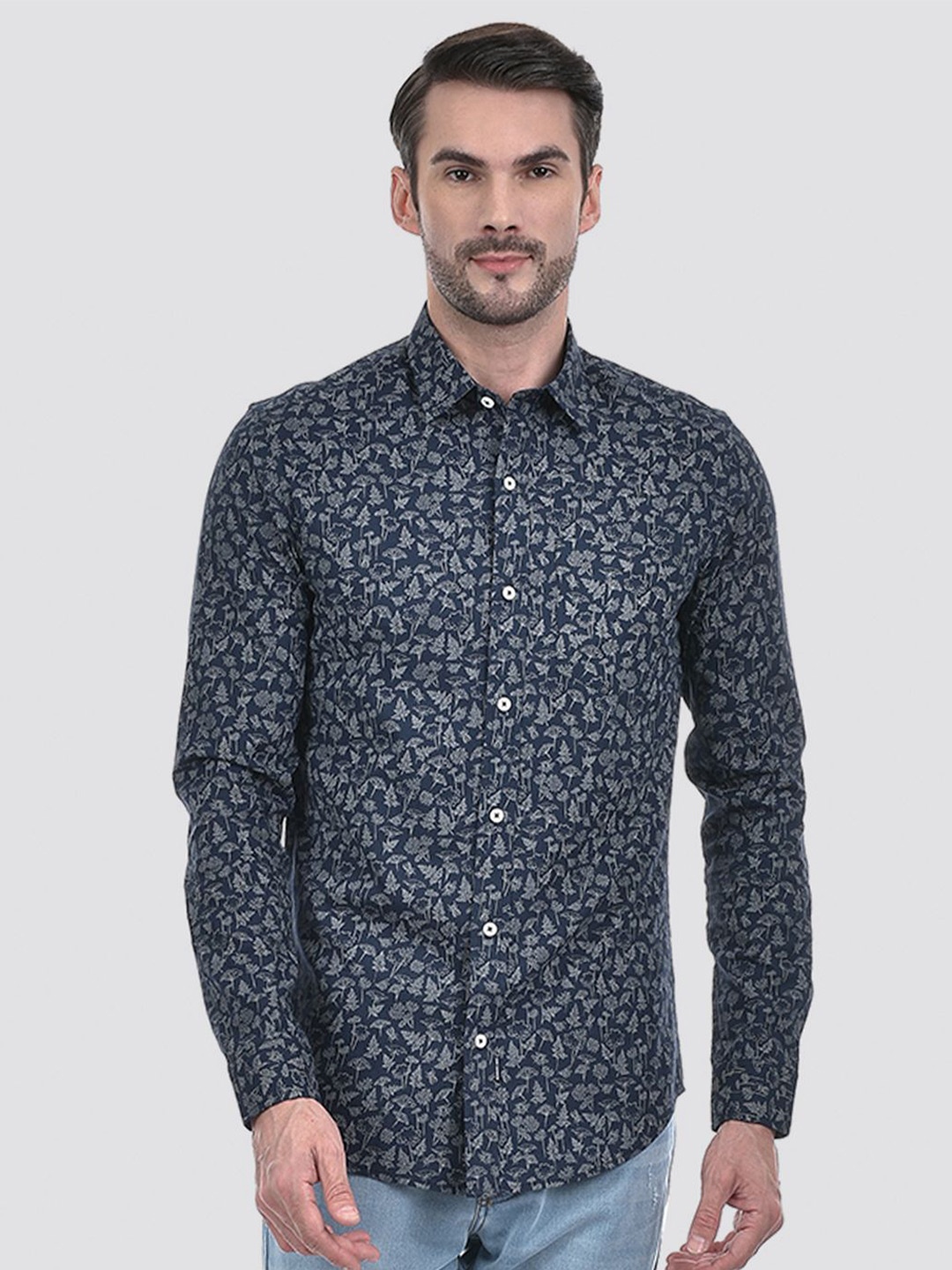 

Numero Uno Men Spread Collar Floral Printed Cotton Slim Fit Casual Shirt, Navy blue