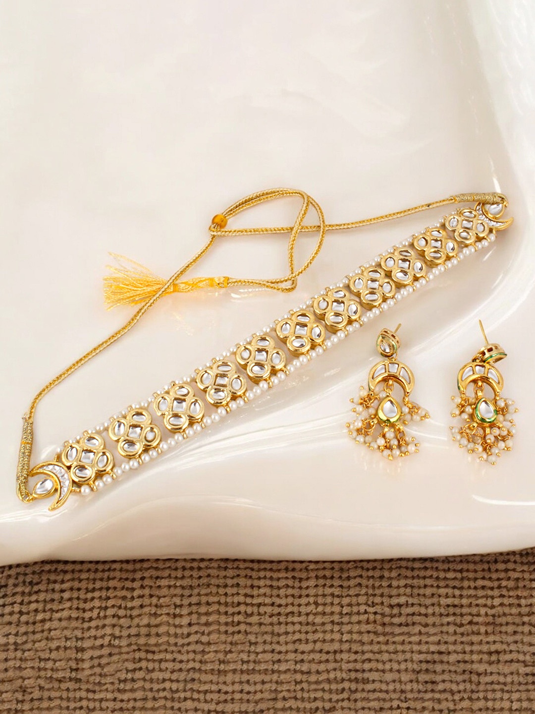 

LUCKY JEWELLERY 18K Gold-Plated Kundan Stone-Studded Jewellery Set