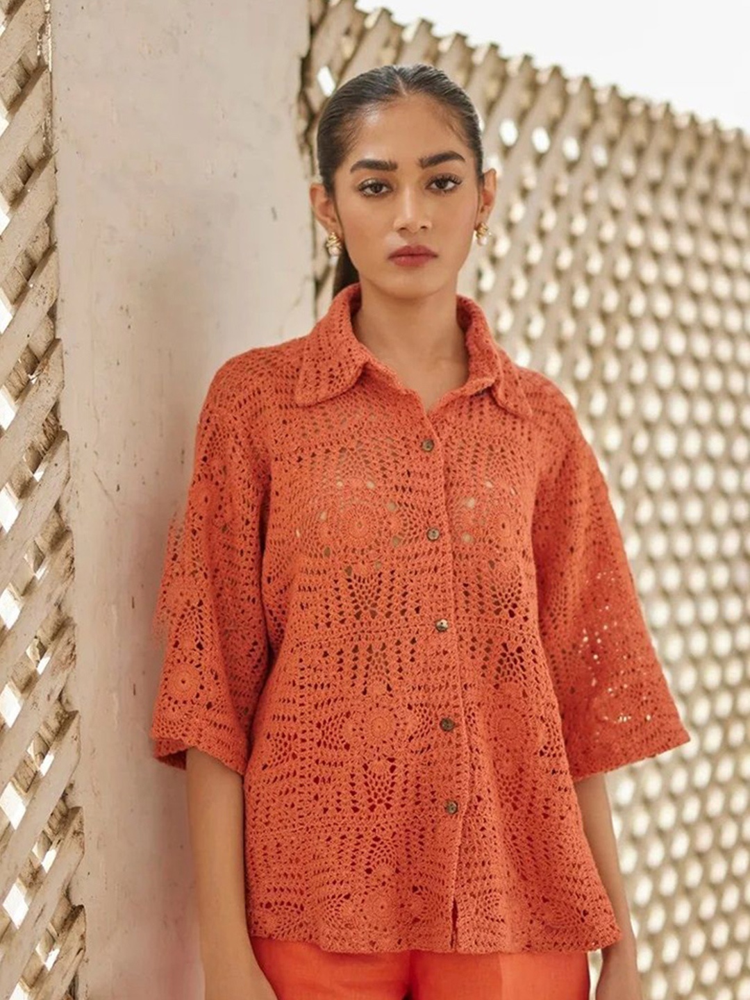 

BETRUE Women Spread Collar Textured Cotton Relaxed Fit Casual Shirt, Orange
