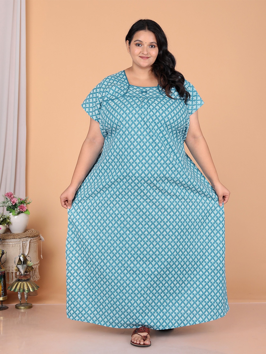 

JAIPZZ APPARELS Pure Cotton Square Neck Ethnic Motifs Printed Maxi Nightdress, Blue