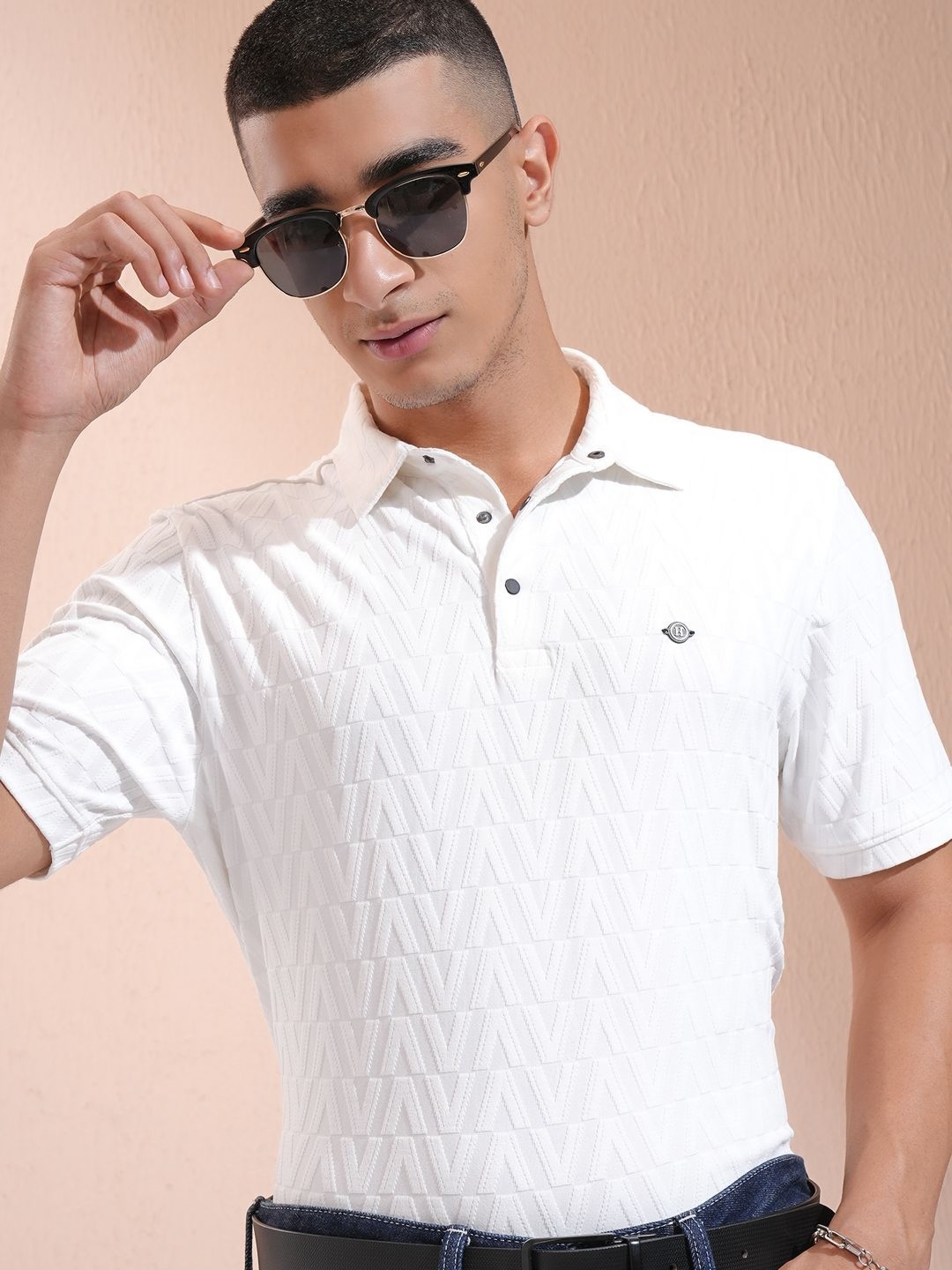

HIGHLANDER Men Self Design Polo Collar T-shirt, White
