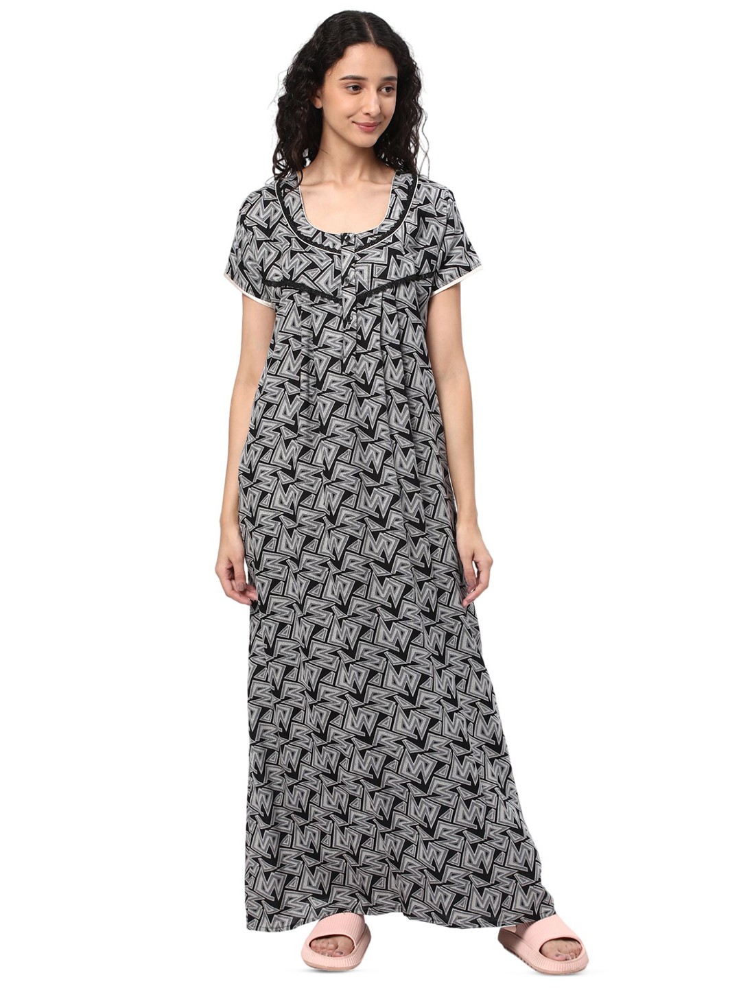 

KOVIRA Geometric Printed Maxi Nightdress, Black