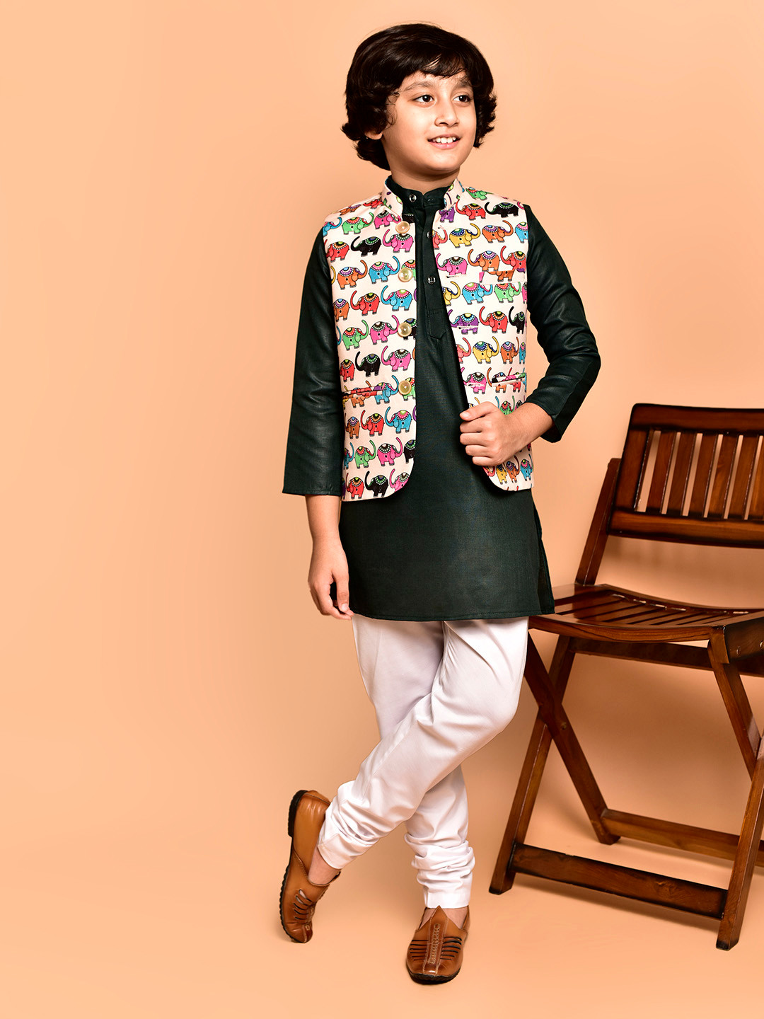 

PRINTCULTR Boys Mandarin Collar Straigh Kurta with Churidar, Green