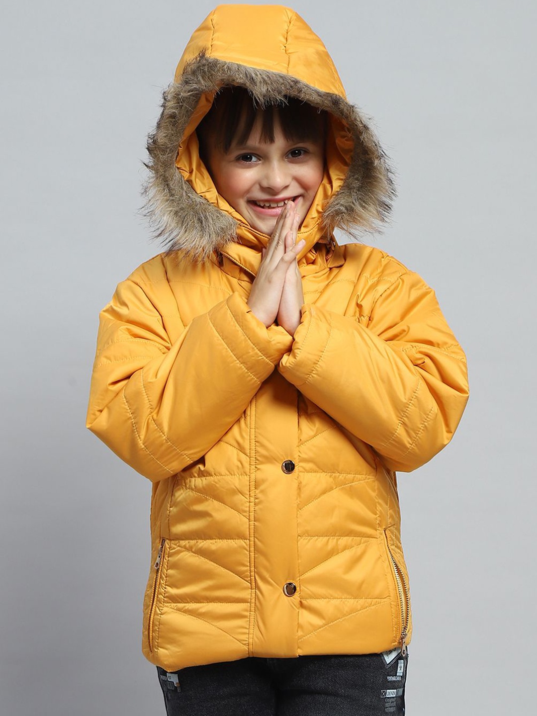 

Monte Carlo Girls Hooded Solid Casual Padded Jacket, Yellow