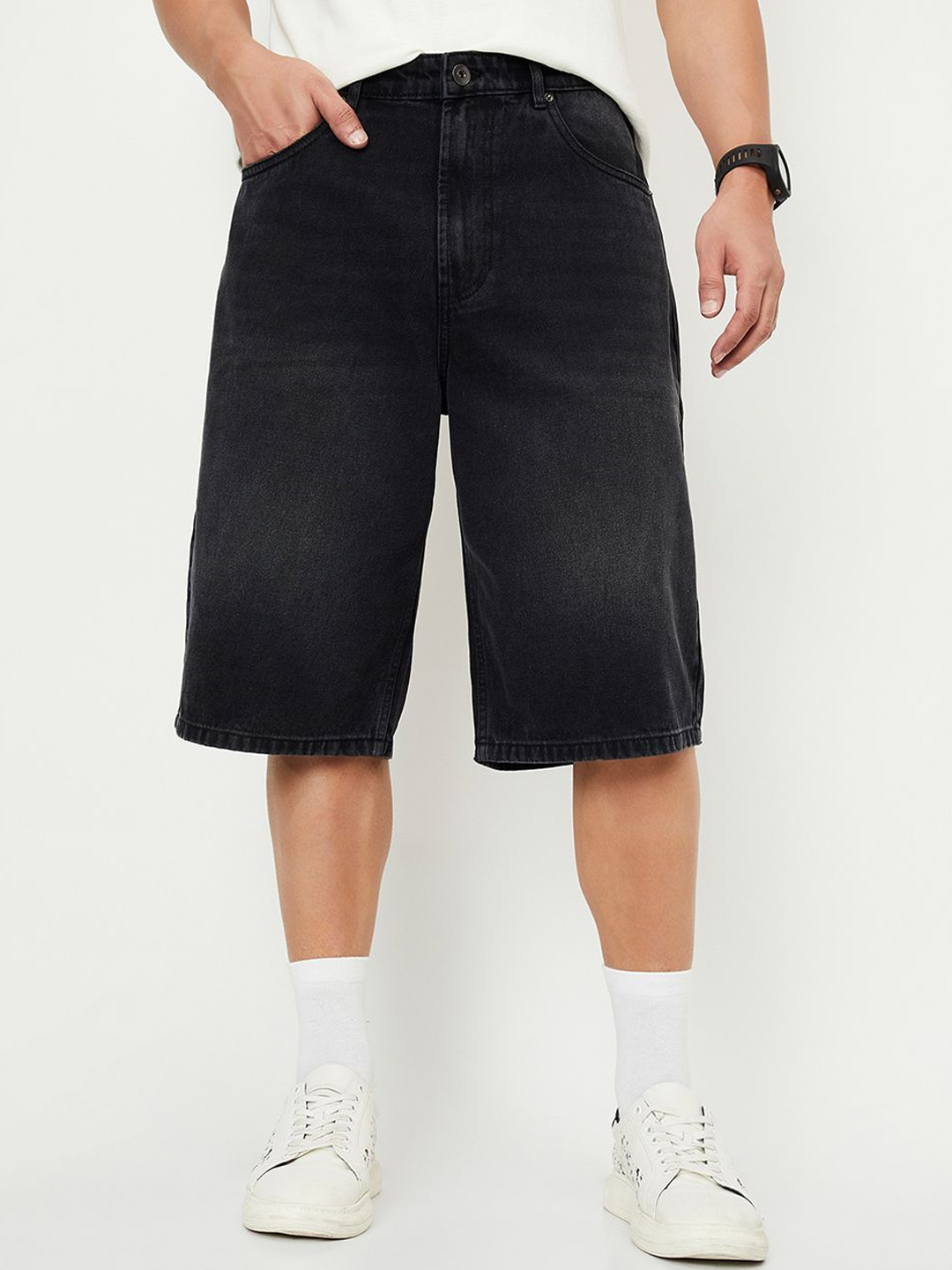 

max Men Denim Shorts, Black