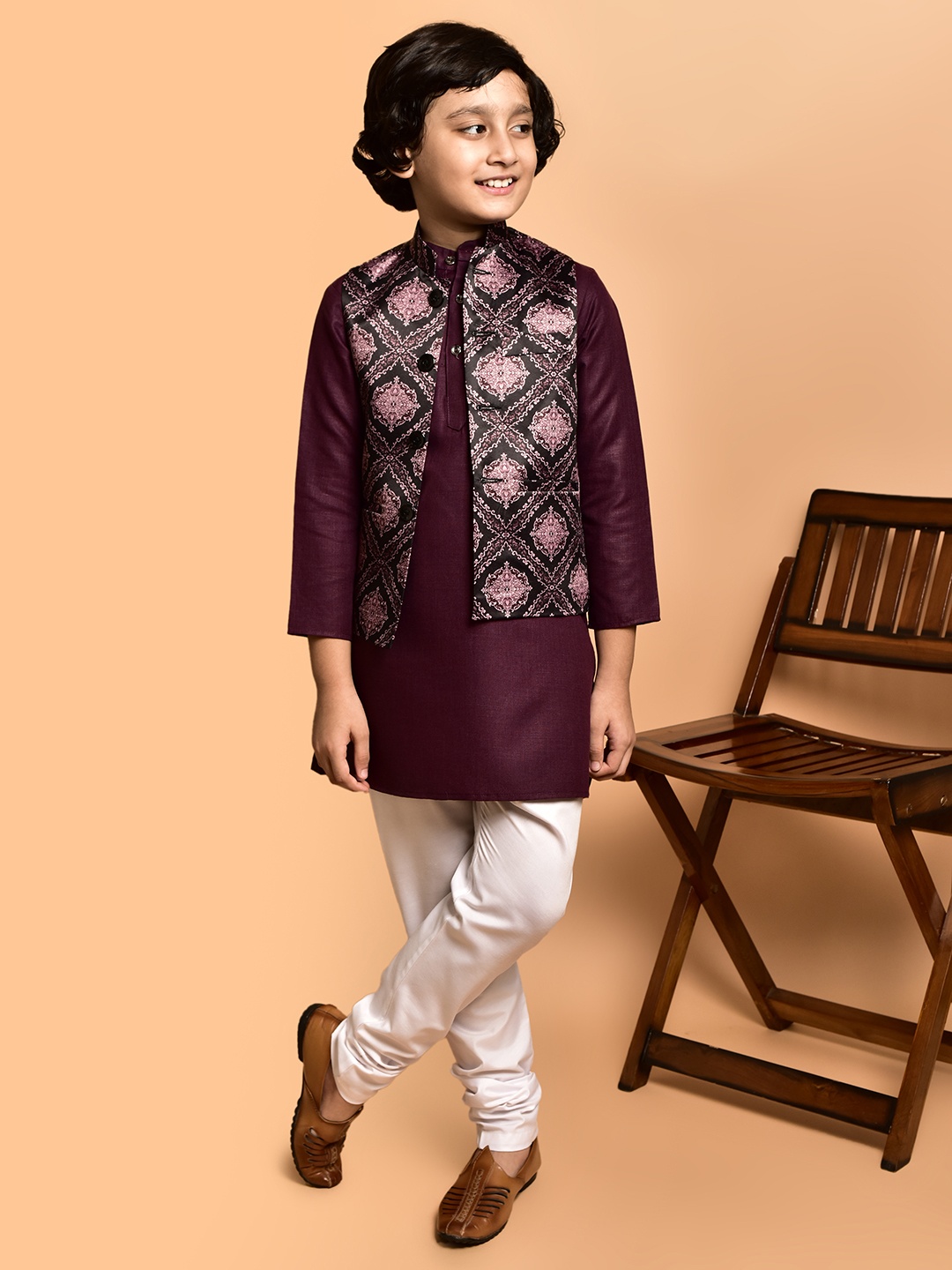 

PRINTCULTR Boys Mandarin Collar Regular Straight Kurta with Pyjamas, Brown