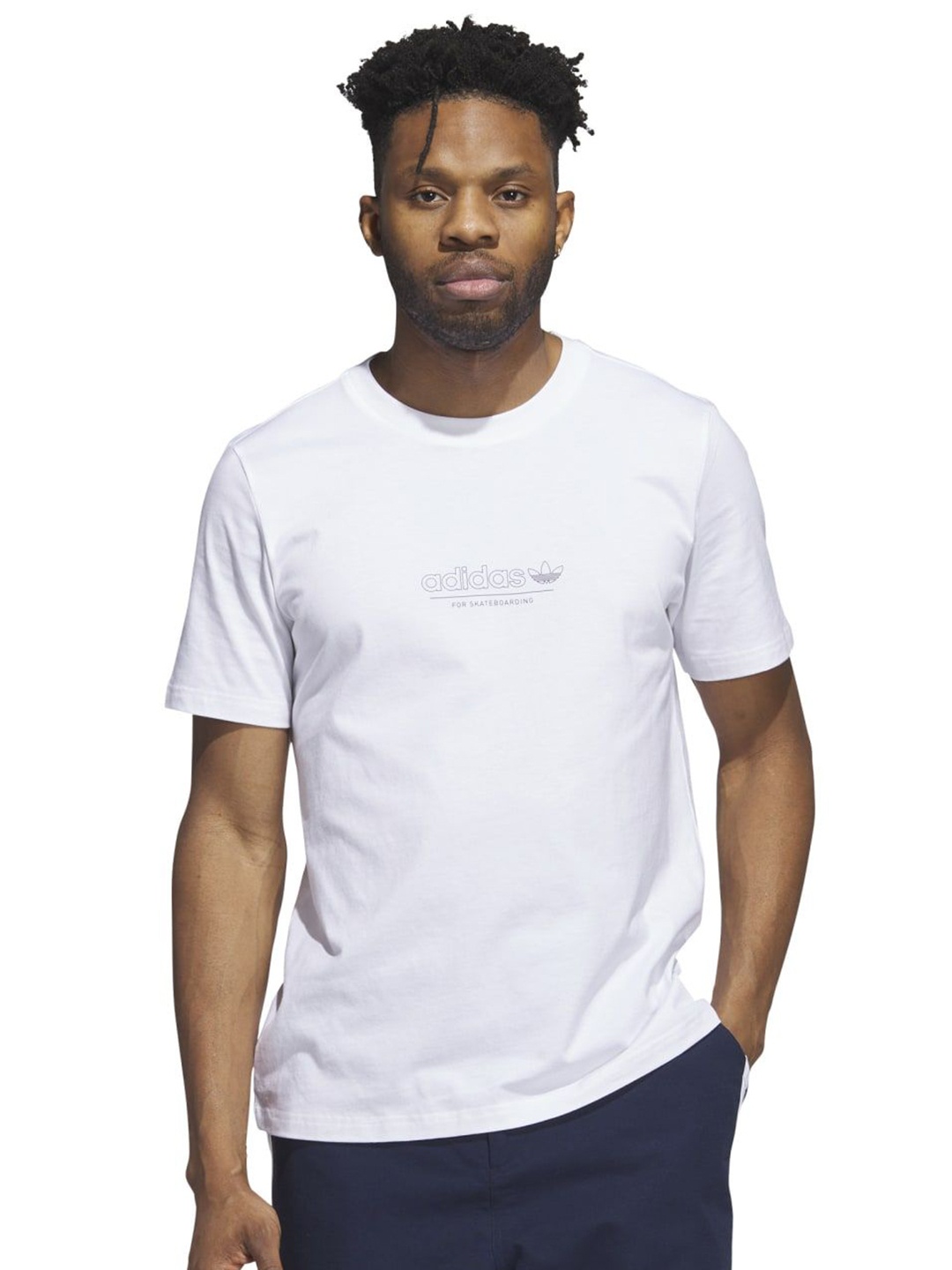 

ADIDAS Originals Men Solid Round Neck Cotton Relaxed Fit T-shirt, White