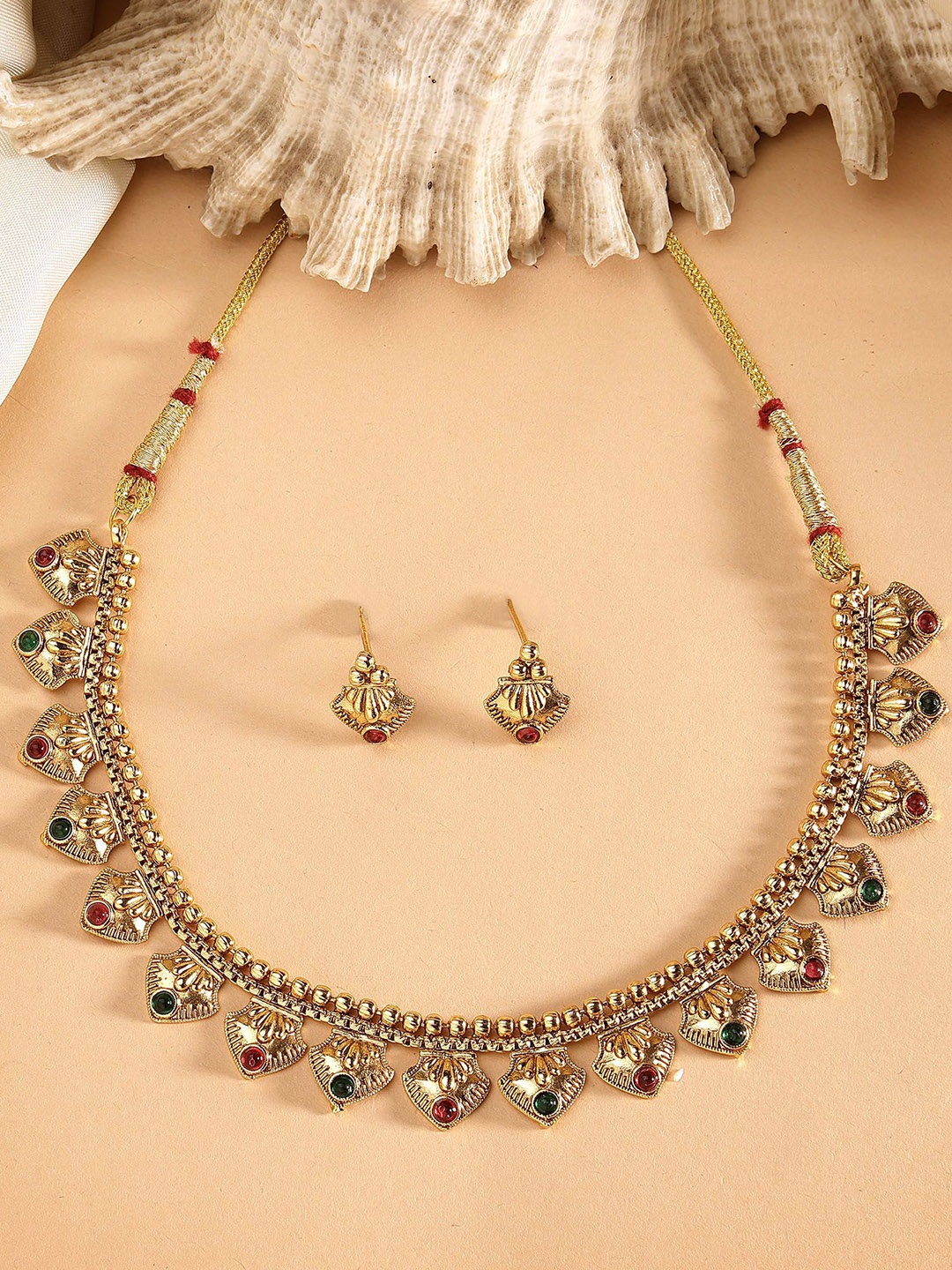 

KARATCART Gold Plated Stone Studded Jewellery Set