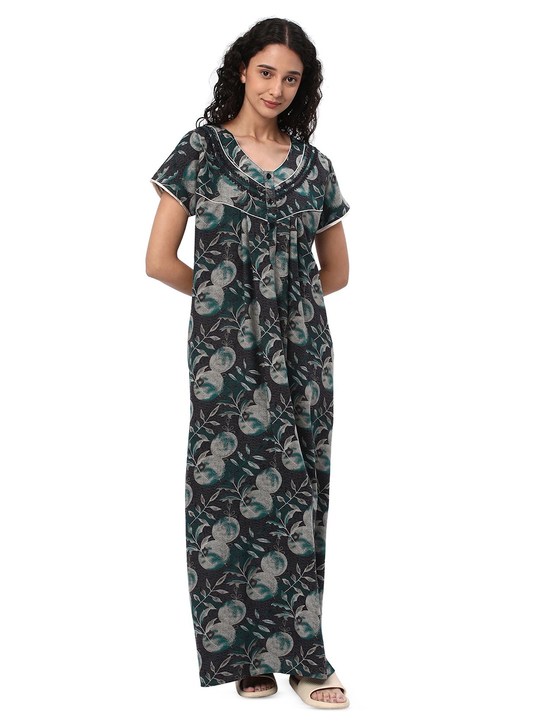 

KOVIRA Women Printed Maxi Nightdress, Green