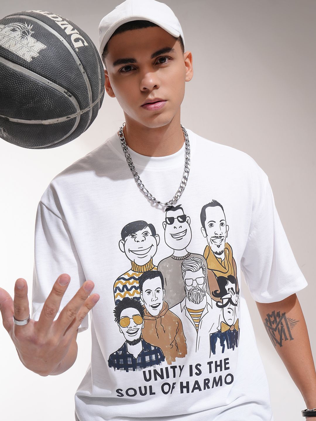 

HIGHLANDER Men Graphic Printed Round Neck Oversized T-shirt, White