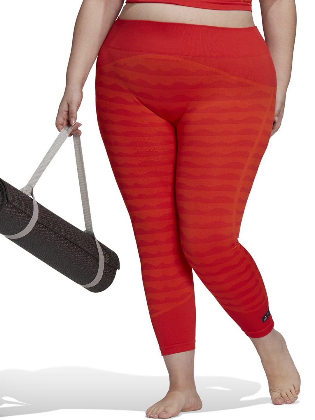 

ADIDAS Women Solid Mmk Aknit T In Tights, Orange