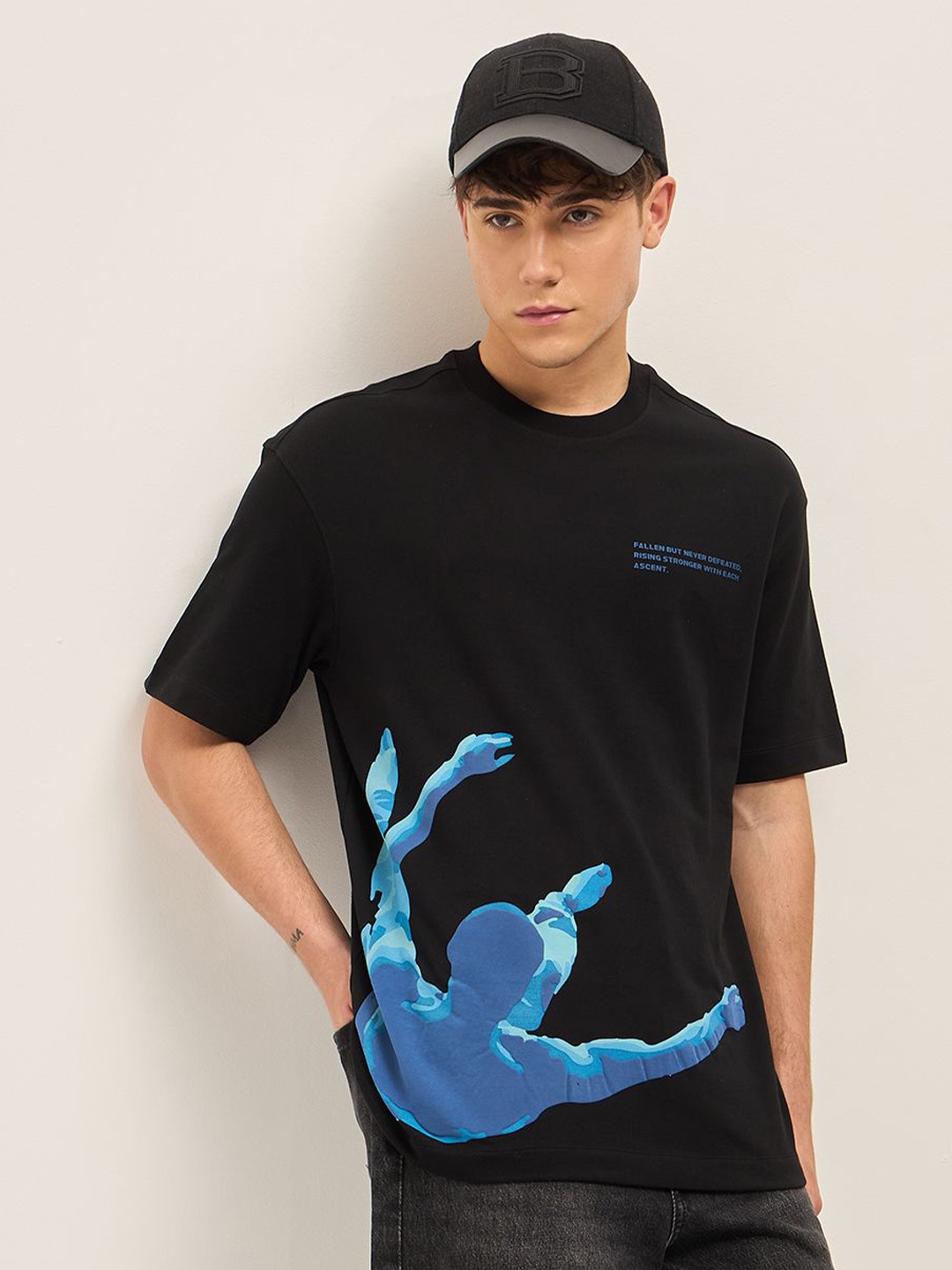 

THE BEAR HOUSE Graphic Printed Drop-Shoulder Sleeves Cotton Oversized T-shirt, Black