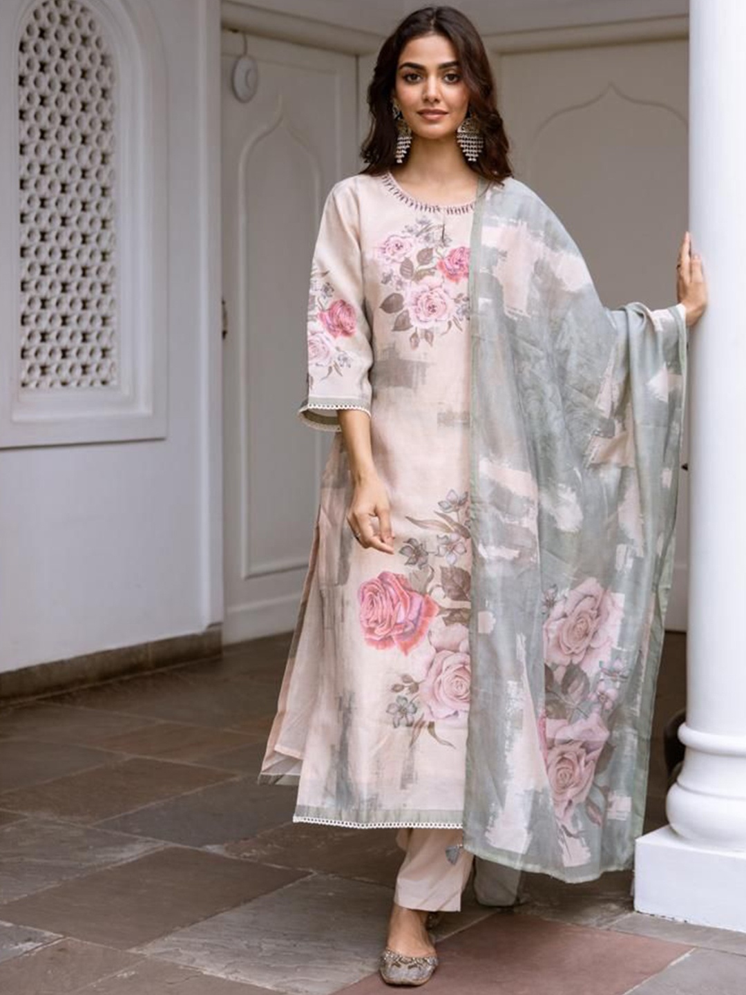 

Anouk Floral Printed Pure Silk Straight Kurta with Trousers & Dupatta, White