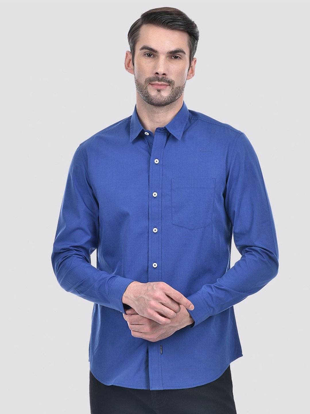 

Numero Uno Men Spread Collar Solid Cotton Slim Fit Casual Shirt, Blue