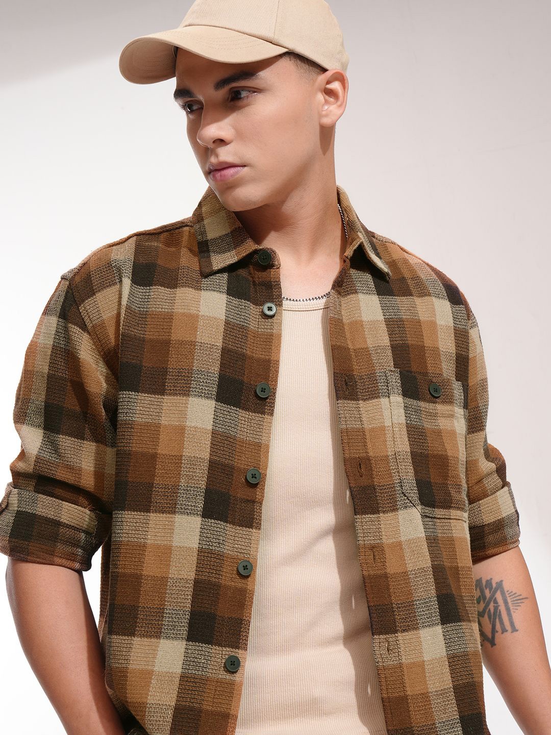 

Highlander Men Oversized Textured Dobby Checked Overshirt, Brown